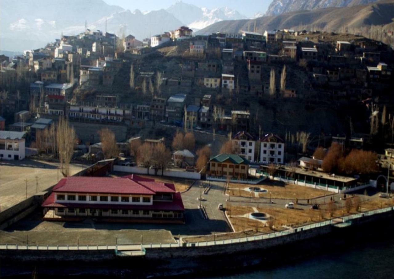 Hotel Kargil Heights Exterior foto