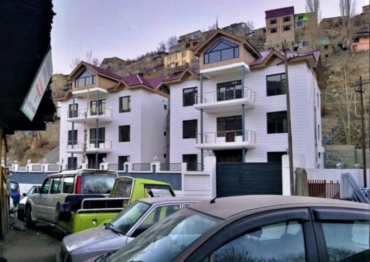 Hotel Kargil Heights Exterior foto