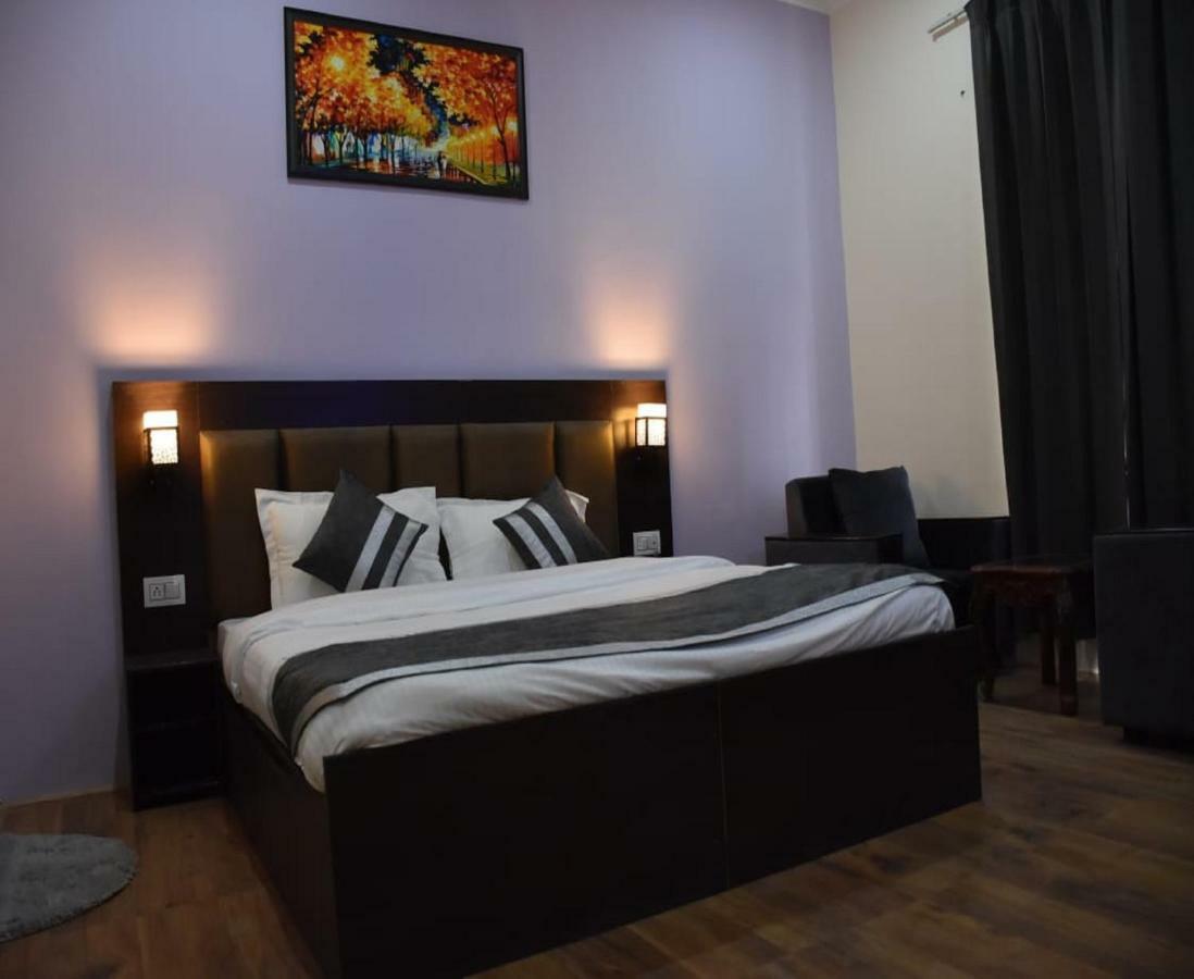 Hotel Kargil Heights Exterior foto